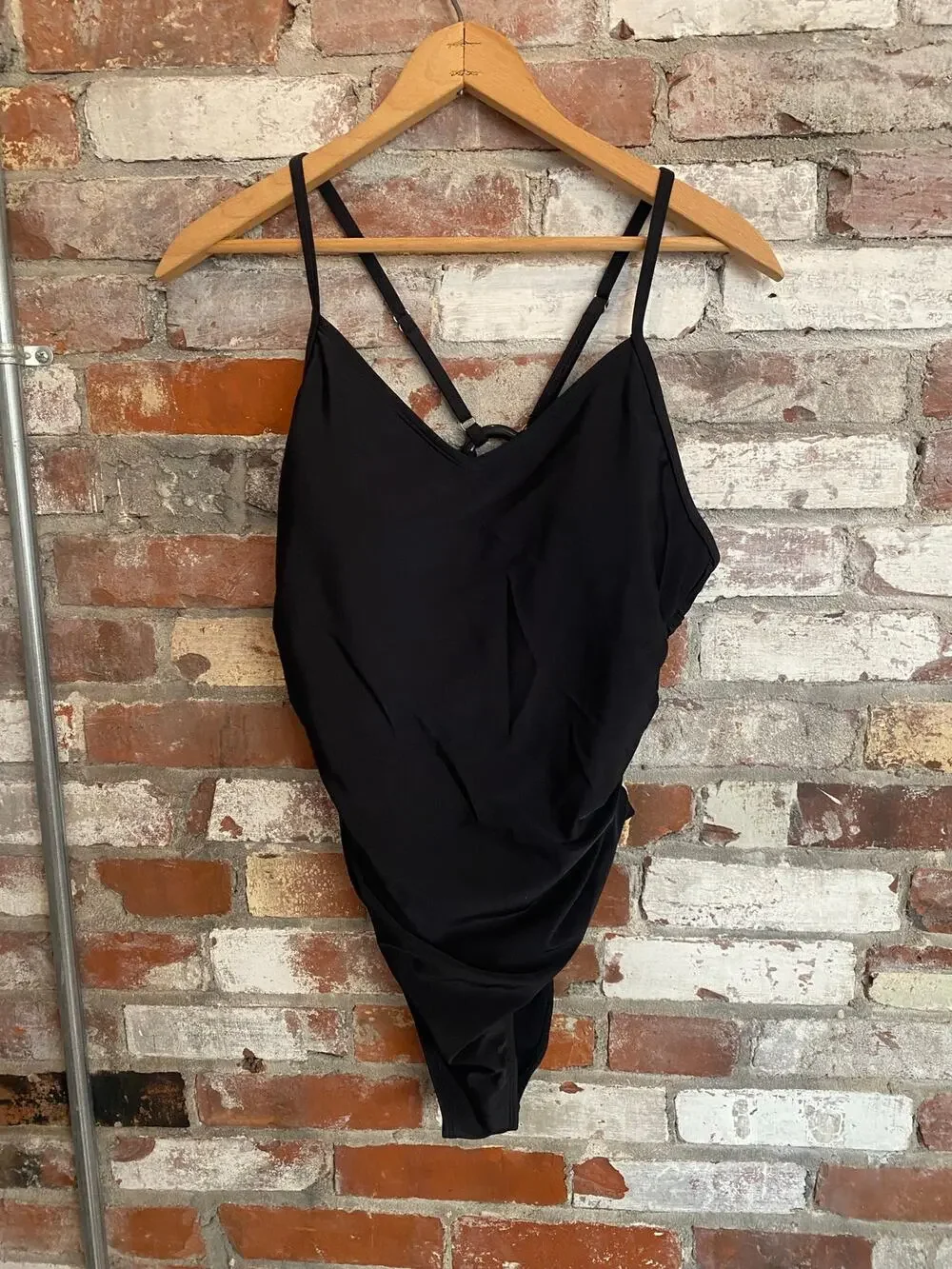 Black One-Piece Swimsuit Adjustable Cross-Back Straps Ring Detail Size L